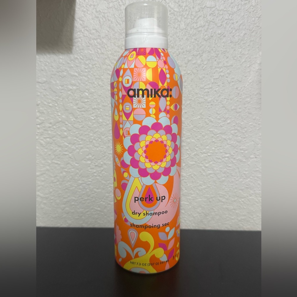 amika perk up talc-free dry shampoo - Picture 5 of 7